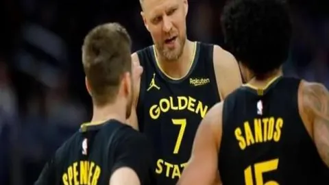 国米意甲第3轮大胜佛罗伦萨，劳塔罗双响+助攻，图拉姆处子球+造点！